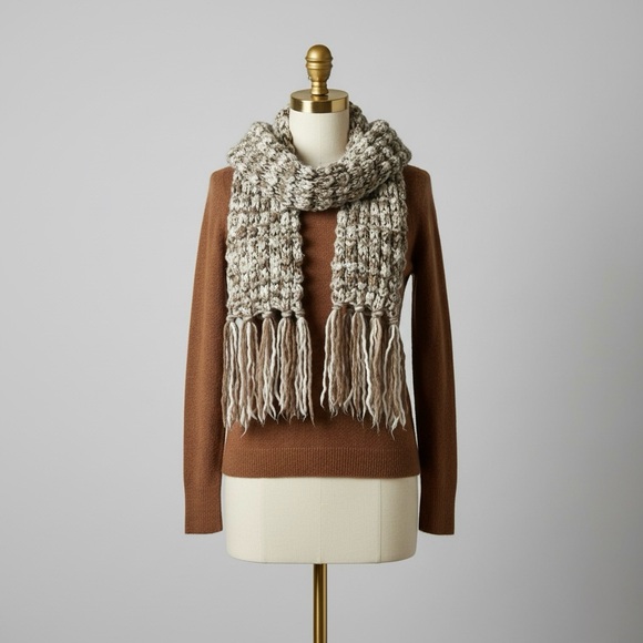 LOFT Sweaters - LOFT Sweater➕Old Navy Scarf 🍂